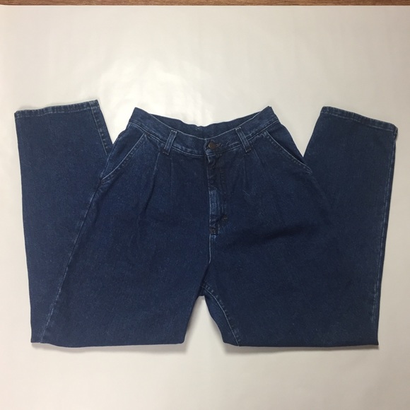 Vintage Denim - Vintage High Waisted Lee Jeans